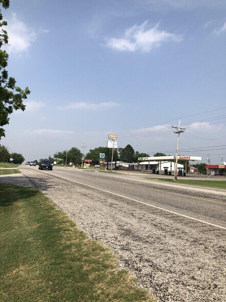 More Photos Of 1128 US 377, Pilot Point Land For Sale