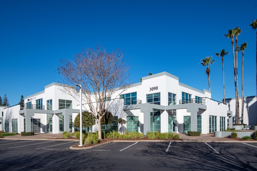 More Photos Of 3050 Fite Cir, Sacramento Unknown For Lease