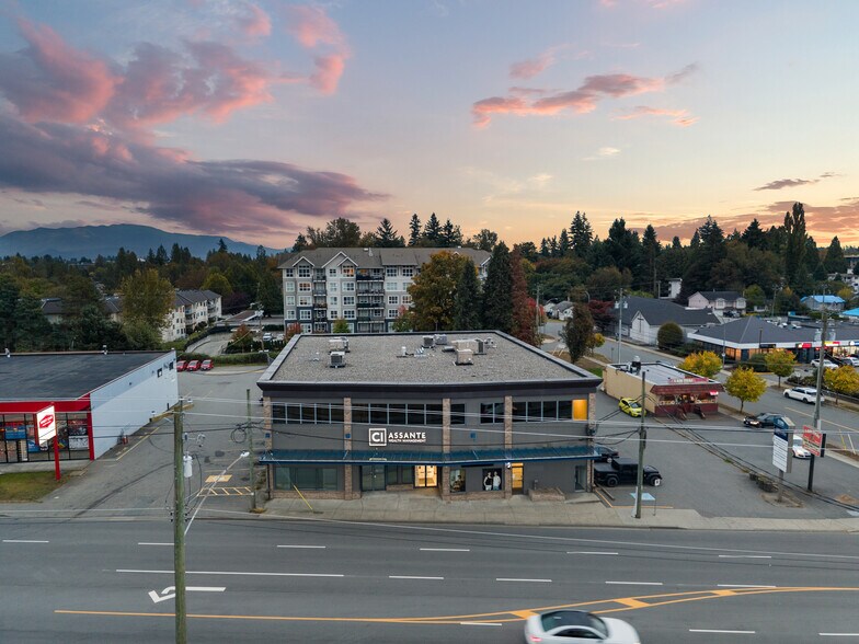 More Photos Of 33386 S Fraser Way, Abbotsford Freestanding For Sale