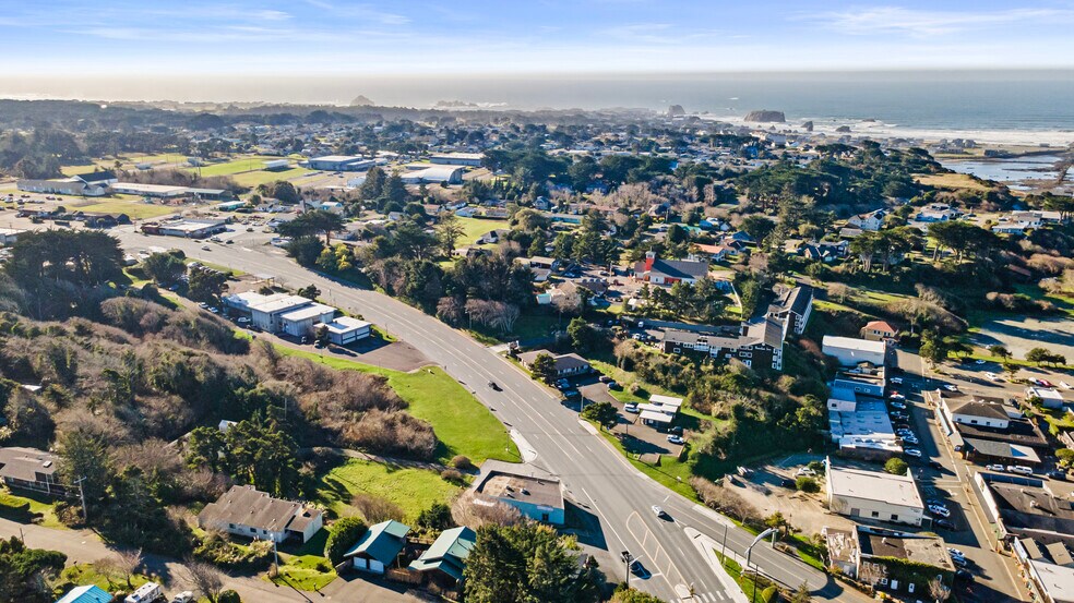 More Photos Of 240 Hwy 101, Bandon Freestanding For Sale