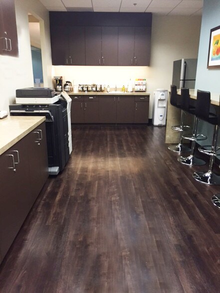 More Photos Of 1230 Rosecrans Ave, Manhattan Beach Office For Lease