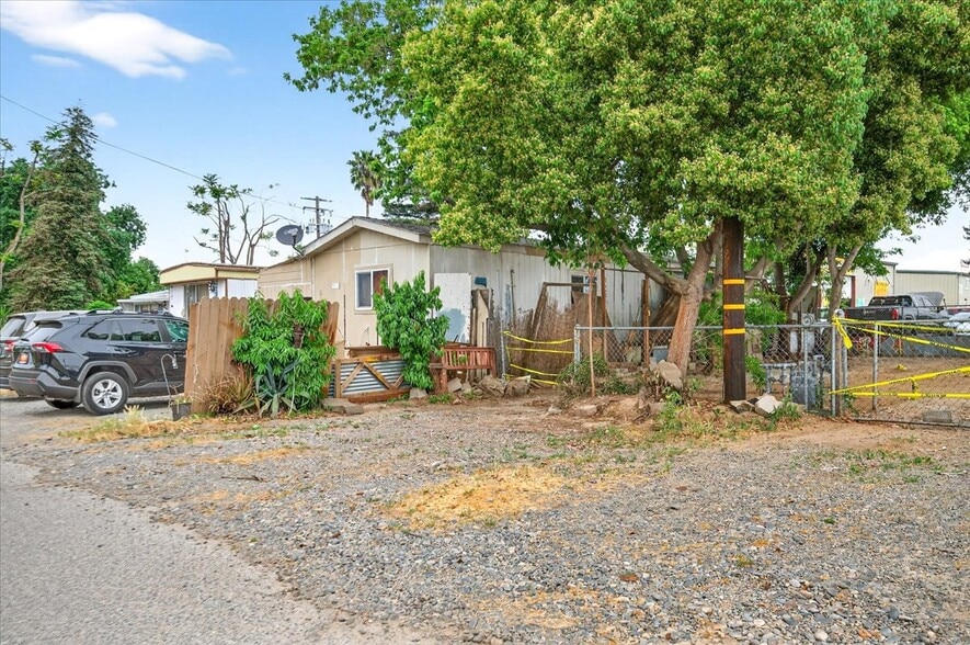 More Photos Of 521 W Hatch Rd, Modesto Manufactured Housing Mobile Home Park For Sale