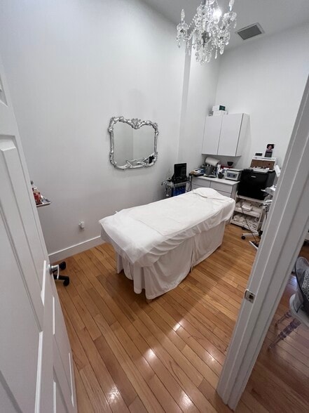 More Photos Of 10-11 49th Ave, Long Island City Storefront Retail Office For Sale
