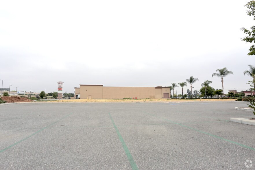 More Photos Of 4505-4785 Chino Hills Pky, Chino Unknown For Lease