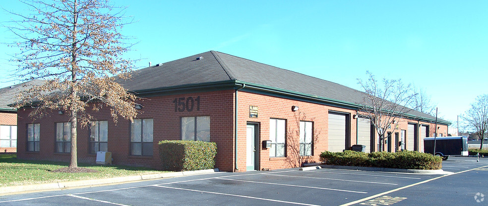 Primary Photo Of 1501 Technology Dr, Chesapeake Light Distribution For Lease