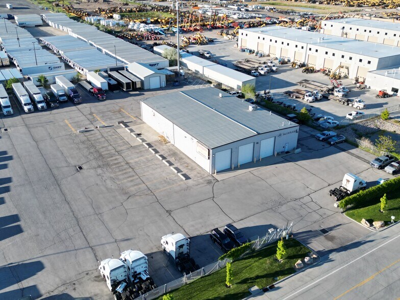 More Photos Of 5114 W 2400 S, Salt Lake City Warehouse For Lease