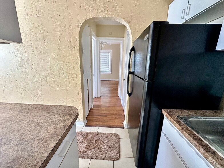 More Photos Of 240 20th Ave, Saint Petersburg Apartments For Sale
