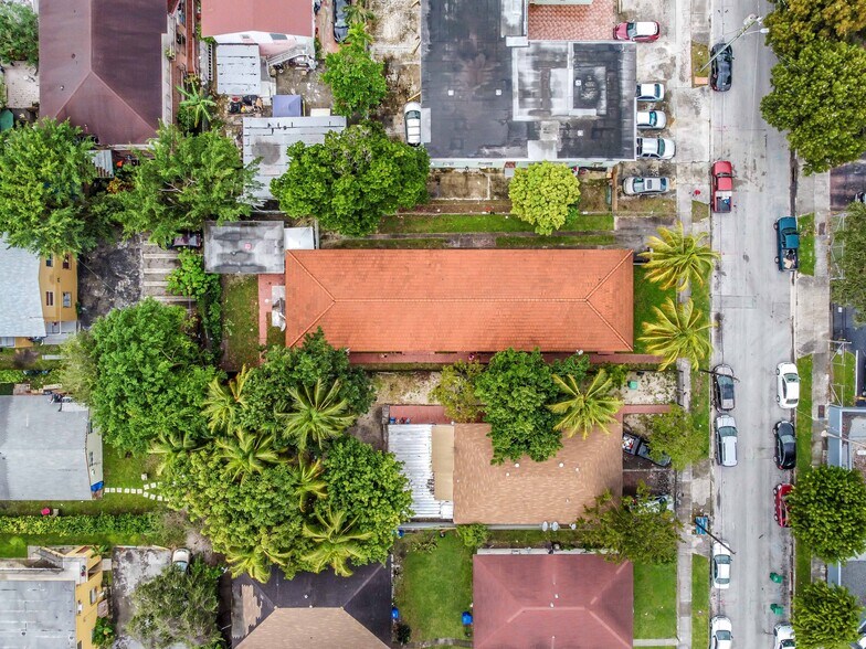 More Photos Of 976 NW 6th St, Miami Apartments For Sale