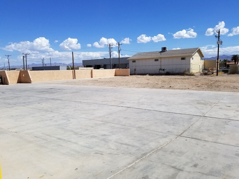More Photos Of 5038 Lakewood Rd, Bullhead City Fort Mohave Warehouse For Sale