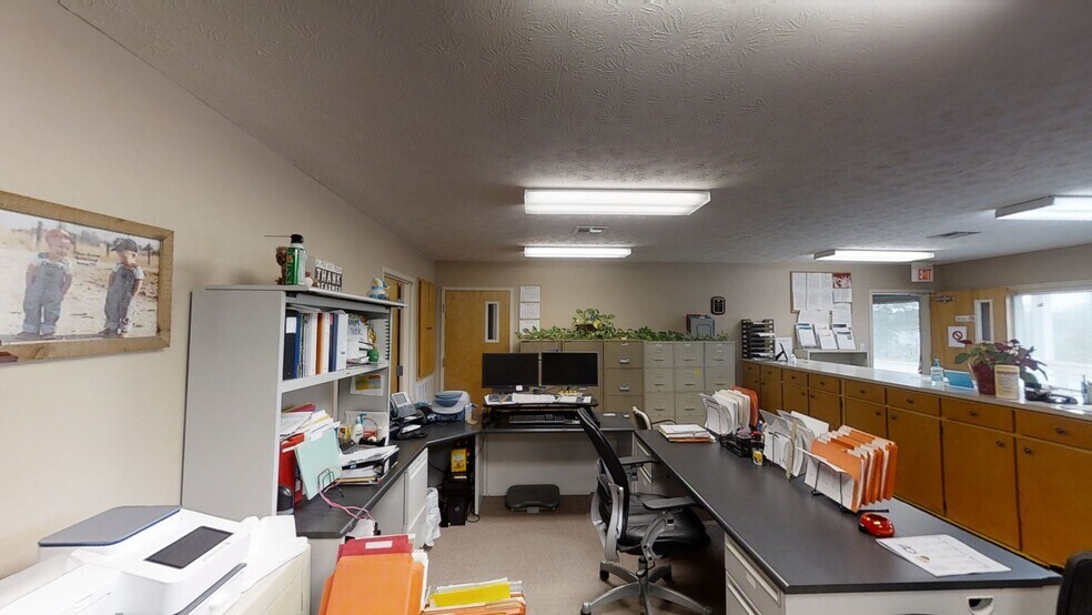 More Photos Of 1001 25th Ave, Phenix City Office For Sale