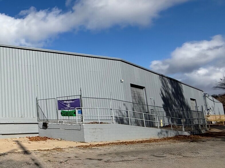 More Photos Of 26 Glendale Ave, Asheville Unknown For Lease