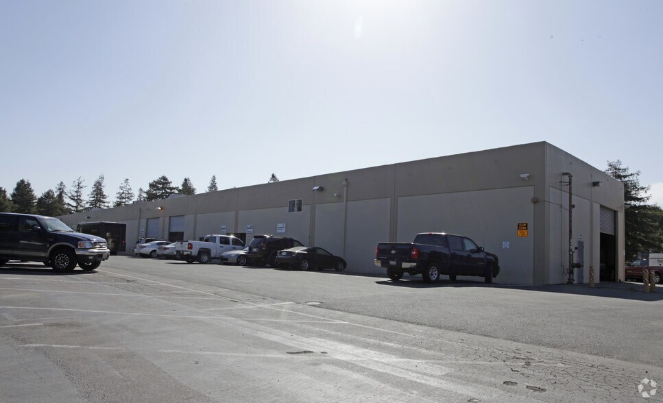 More Photos Of 1990 Olivera Rd, Concord Warehouse For Lease