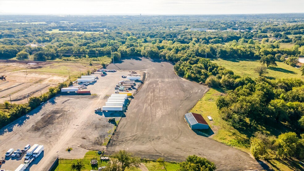 More Photos Of 8010 Rendon Bloodworth Rd, Mansfield Land For Lease