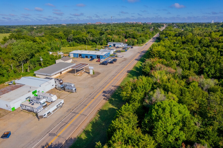 More Photos Of 2012 S Main St, Stillwater Medical For Sale