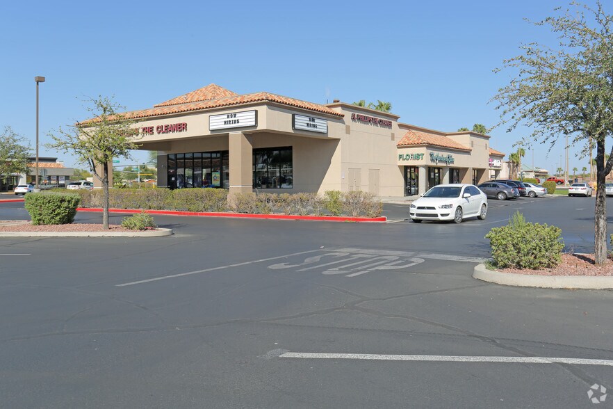 More Photos Of 2667 Windmill Pky, Henderson Unknown For Lease
