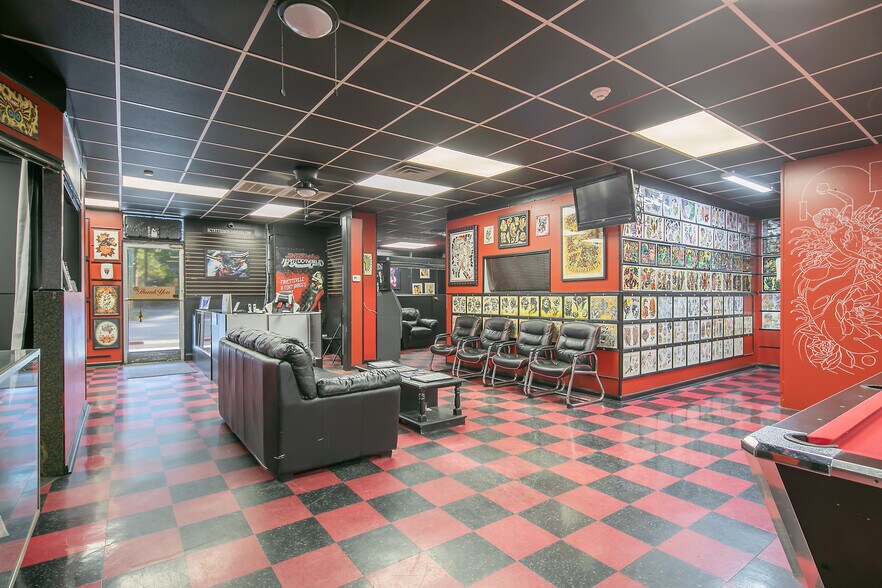 More Photos Of 5955 Yadkin Rd, Fayetteville Freestanding For Sale