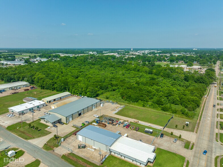More Photos Of Shed Rd @ Driftwood Drive, Bossier City Land For Sale