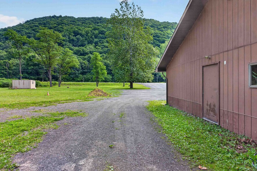 More Photos Of 13239 Rt 14, Ralston General Retail For Sale