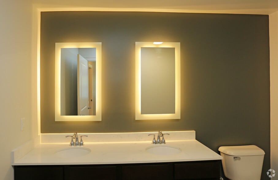 More Photos Of 77A Excelsior Ave, Saratoga Springs Apartments For Lease