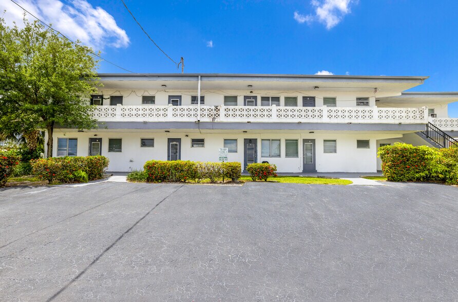 More Photos Of 1241-1251 W River Dr, Margate Apartments For Sale