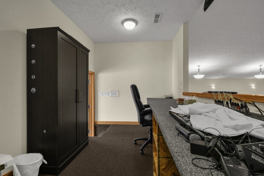 More Photos Of 2598 E Smiley Ave, Shelby Religious Facility For Sale