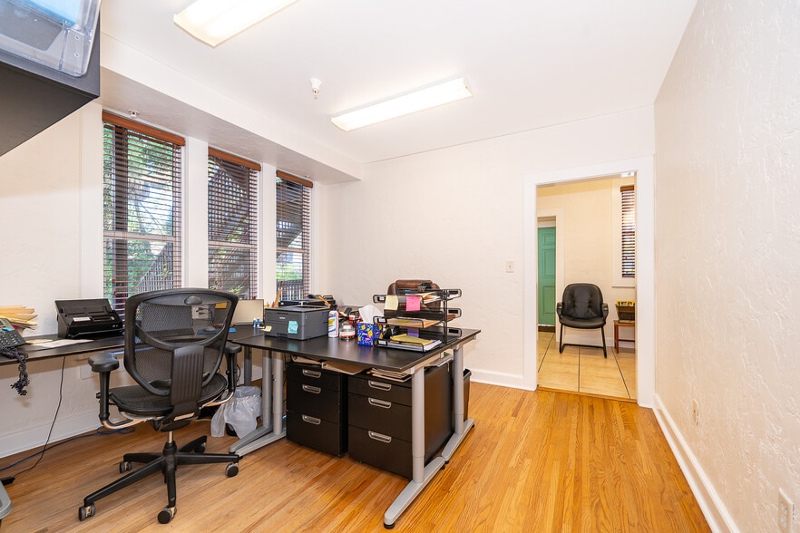 More Photos Of 219 S Clyde Ave, Kissimmee Office For Sale