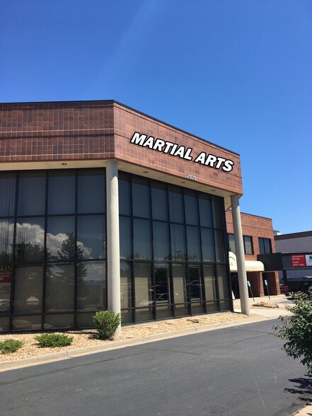 More Photos Of 7939 E Arapahoe Rd, Greenwood Village General Retail For Lease