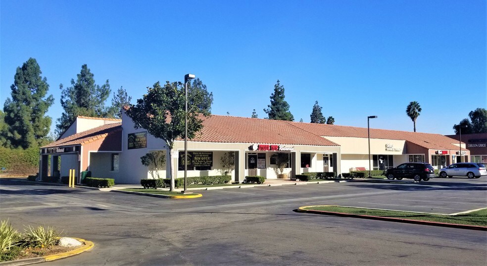 More Photos Of 408-444 S Lakeview Ave, Anaheim Hills Unknown For Lease