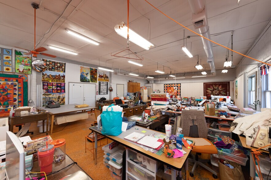 More Photos Of 315 N Bridge St, Henrietta Storefront For Sale