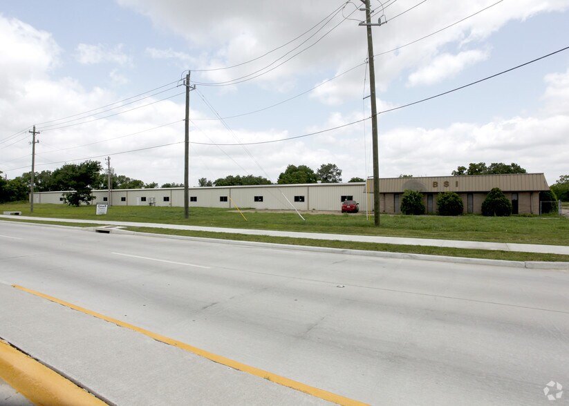 More Photos Of 4181 Magnolia St, Pearland Manufacturing For Lease