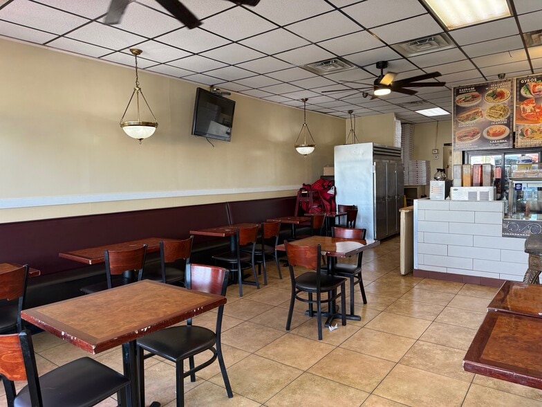 Primary Photo Of 341-345 Washington Ave, Brentwood Storefront For Lease