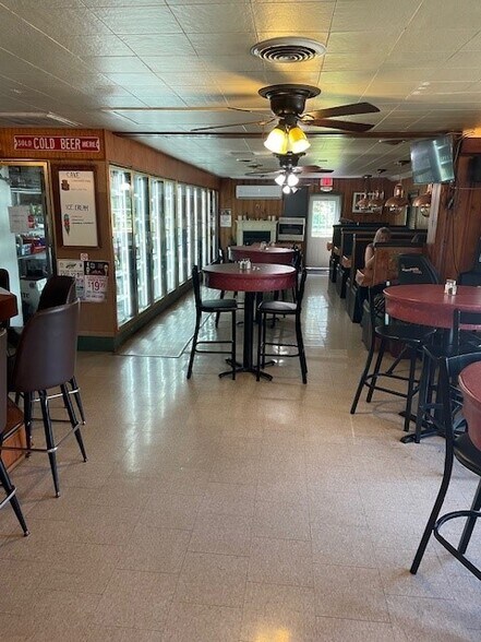 More Photos Of 7673 Easton Rd, Ottsville Restaurant For Sale