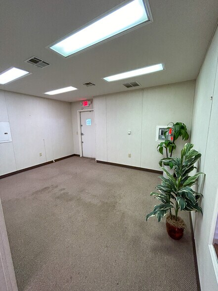 More Photos Of 2223 Halls Mill Rd, Mobile Land For Lease