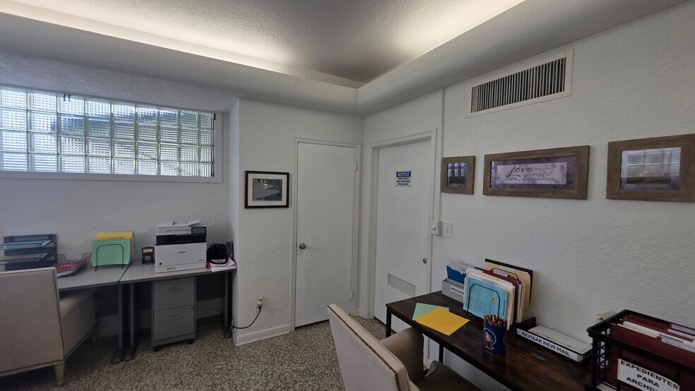 More Photos Of 117 N 5th St, Fort Pierce Office Residential For Sale