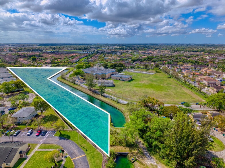 More Photos Of SW 272 ST @ SW 140 AV, Naranja Land For Sale