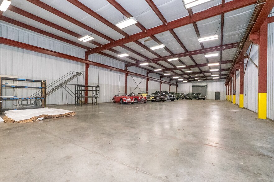 More Photos Of 199 Paradise Valley Rd, Athens Warehouse For Sale