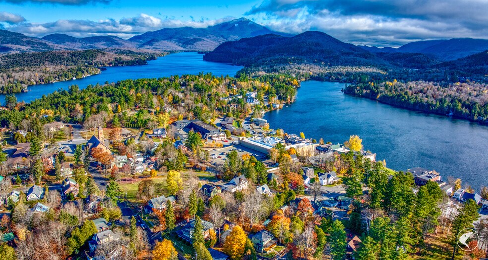 More Photos Of 2345 Saranac Ave, Lake Placid Flex For Sale