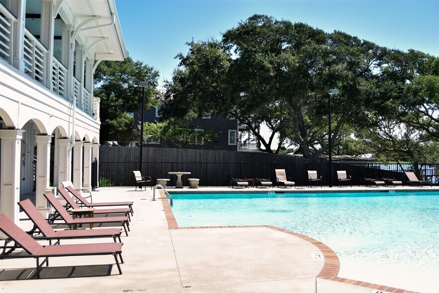 More Photos Of 2272 Dolphin Shores Dr SW, Supply Apartments For Sale