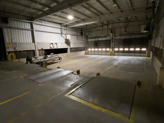 More Photos Of 901 Fisher Rd, Longview Industrial For Sale