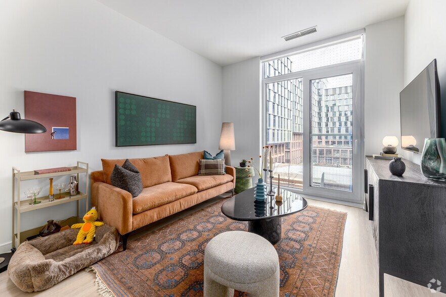 More Photos Of 422 Cherry St, Toronto Apartments For Lease