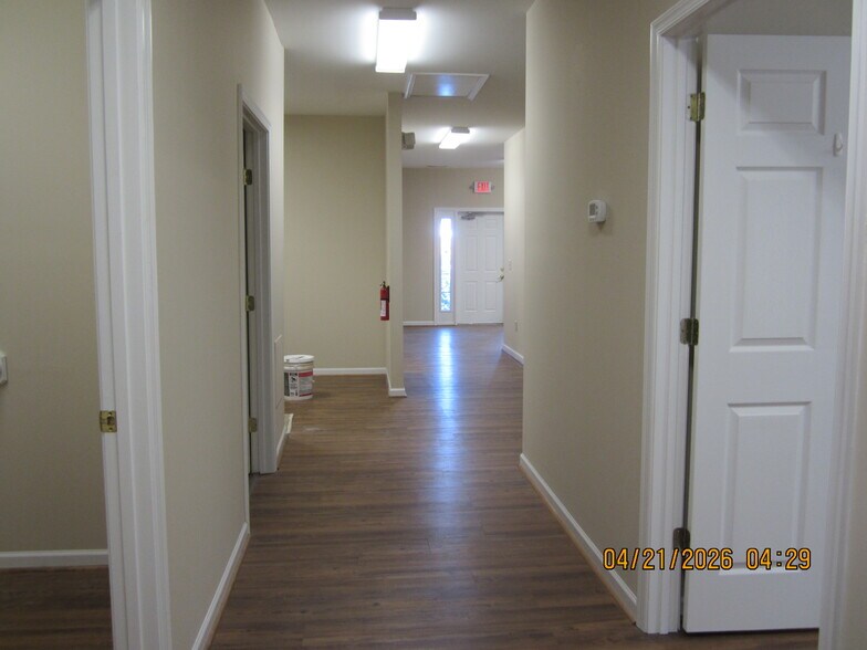 More Photos Of 1569 Jefferson Hwy, Fishersville Office For Lease
