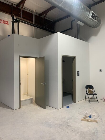 More Photos Of 18515 Old Statesville Rd, Cornelius Light Distribution For Lease