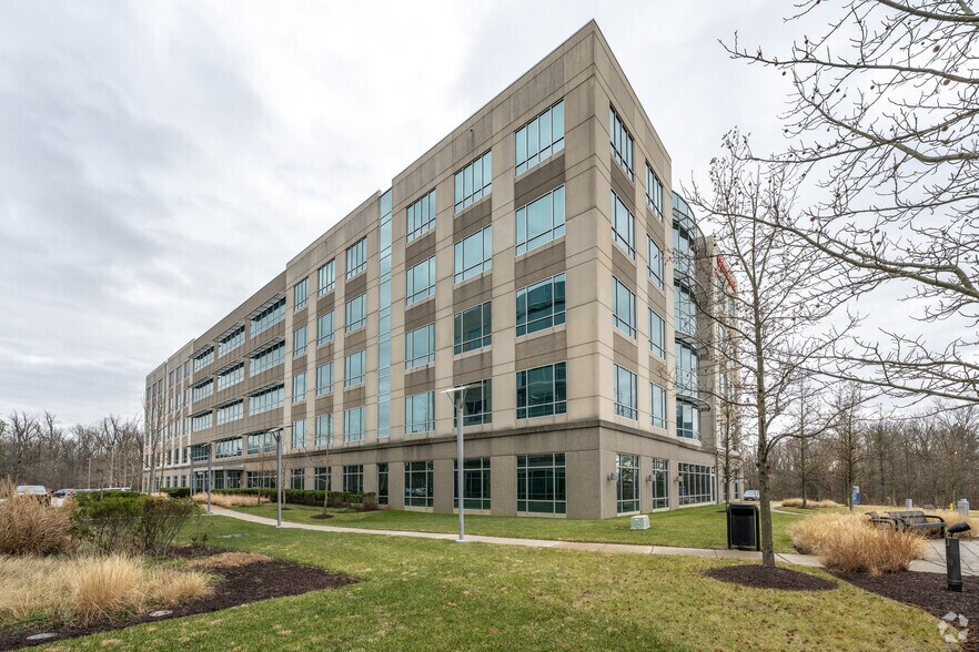 More Photos Of 302 Sentinel Dr, Annapolis Junction Office For Lease