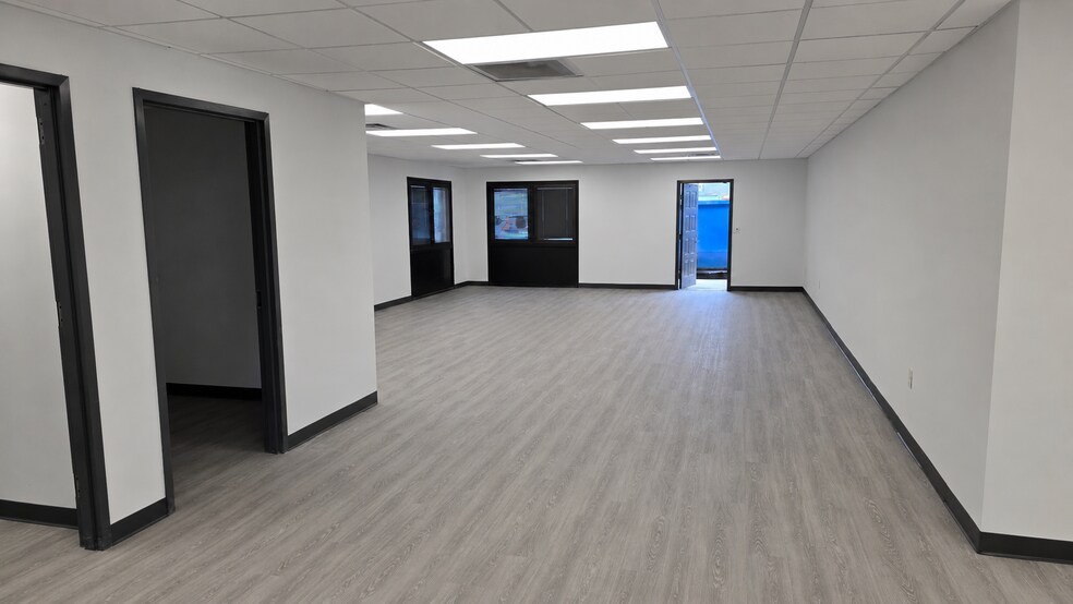 Primary Photo Of 4244 University Blvd S, Jacksonville Medical For Lease