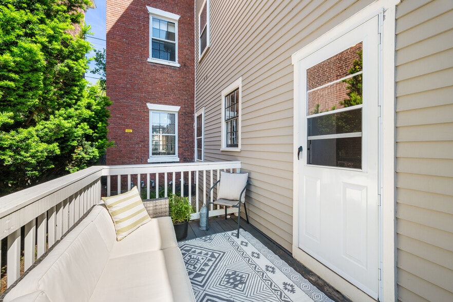 More Photos Of 401 Essex St, Salem Apartments For Sale