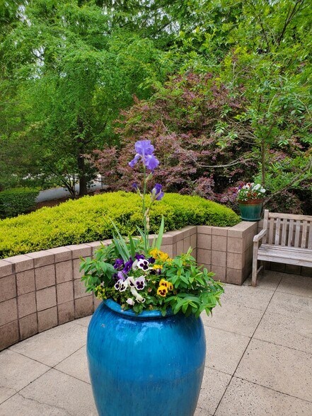 More Photos Of 976 Martin Luther King Jr Blvd, Chapel Hill Loft Creative Space For Lease