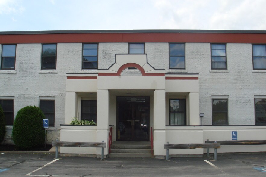 More Photos Of 200 Sutton St, North Andover Medical For Lease