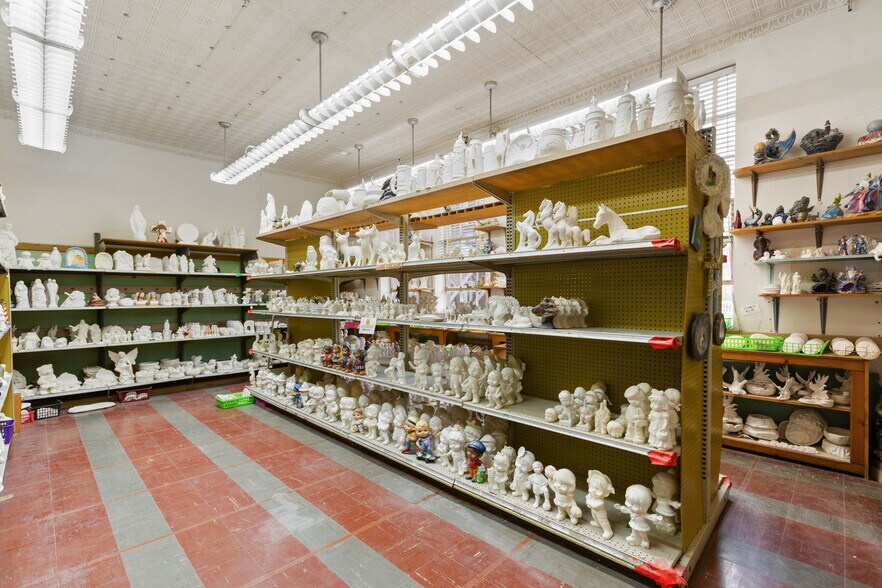 More Photos Of 1160 Chestnut St, Kulpmont Freestanding For Sale