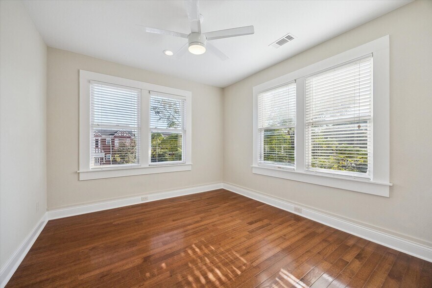 More Photos Of 1220 W Gray St, Houston Apartments For Sale