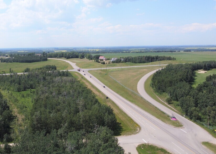 More Photos Of 5645 Lakeside Way, Innisfail Land For Sale